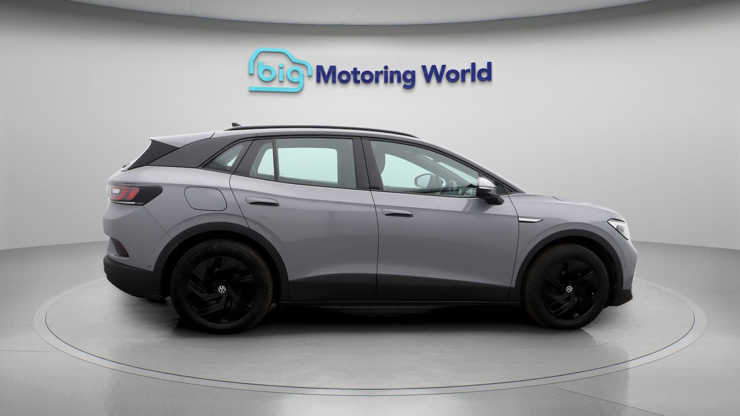 Used Volkswagen ID.4 2023 for sale - 77663229: Photo 8
