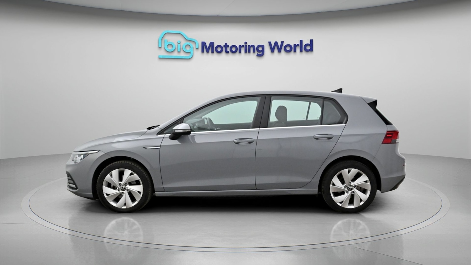 Used Volkswagen Golf 2023 for sale - 77844734: Photo 4