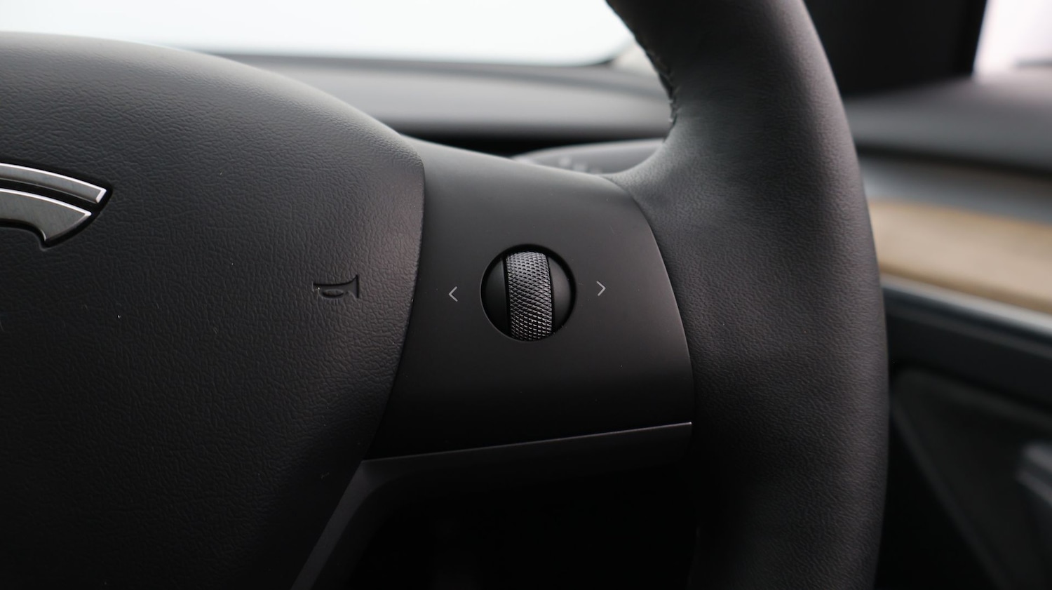 Used Tesla Model 3 2021 for sale - 77438007: Photo 26