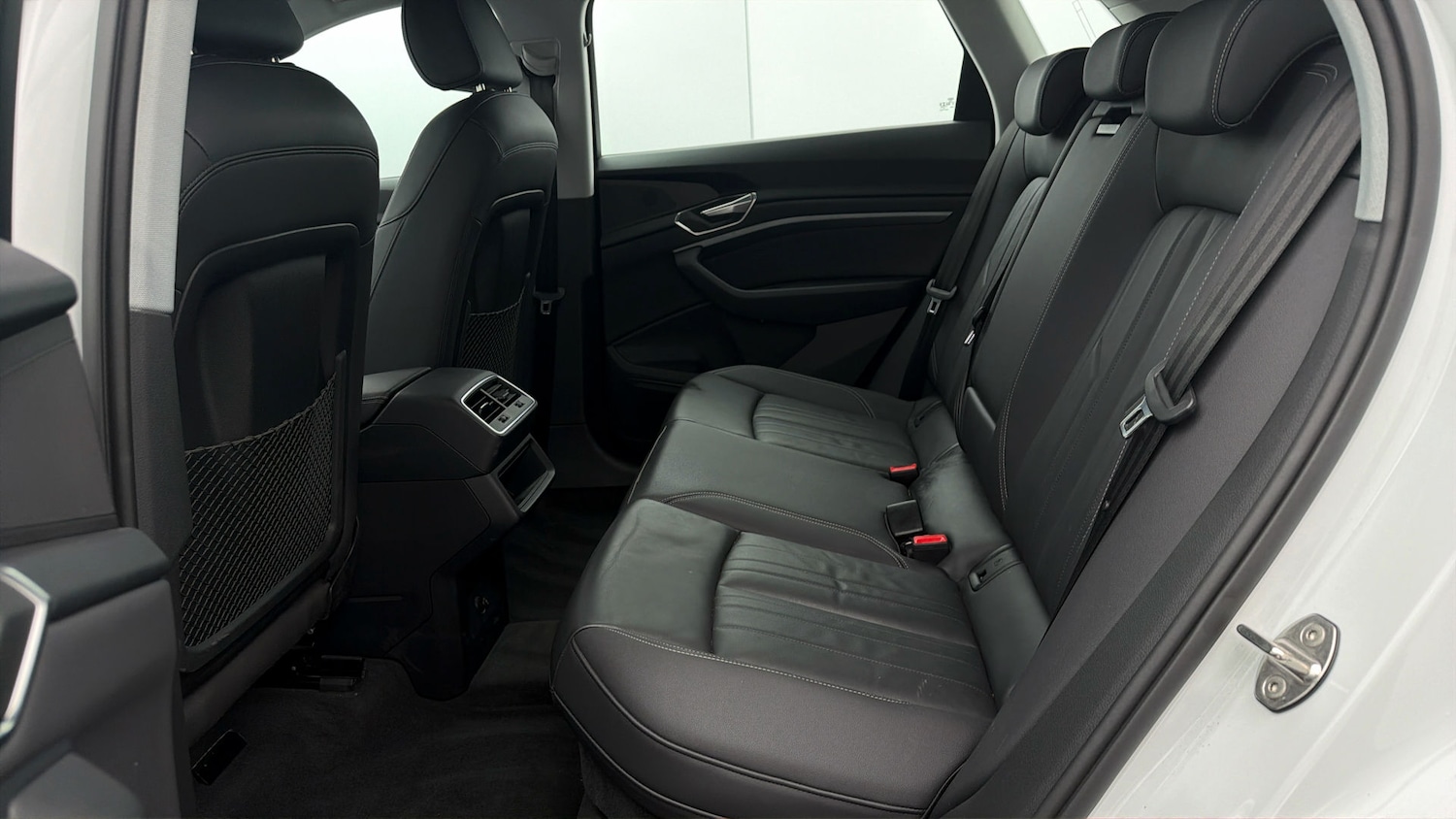 Used Audi Q8 e-tron 2023 for sale - 78081212: Photo 15