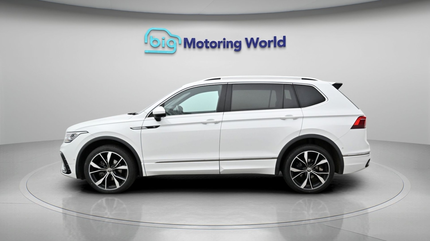 Used Volkswagen Tiguan Allspace 2023 for sale - 78125053: Photo 4