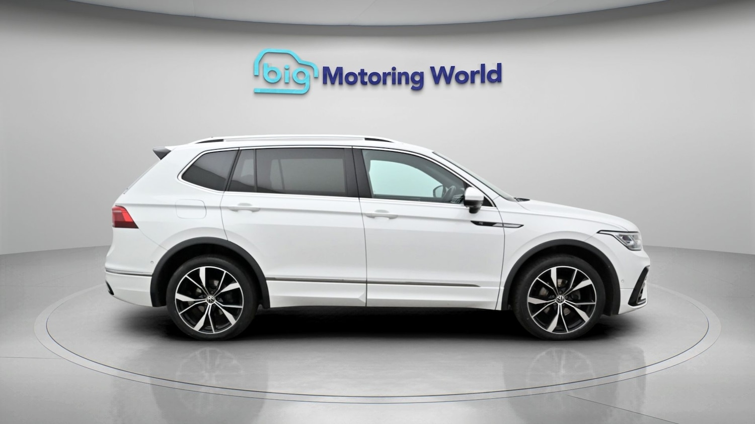 Used Volkswagen Tiguan Allspace 2023 for sale - 78125053: Photo 8