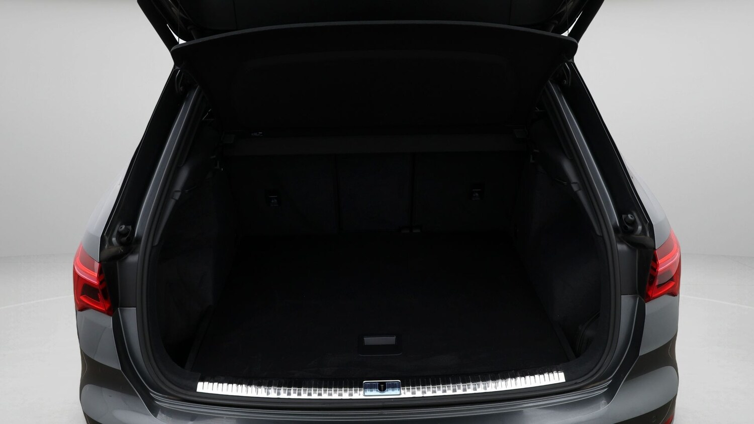 Used Audi Q3 2022 for sale - 77931475: Photo 17