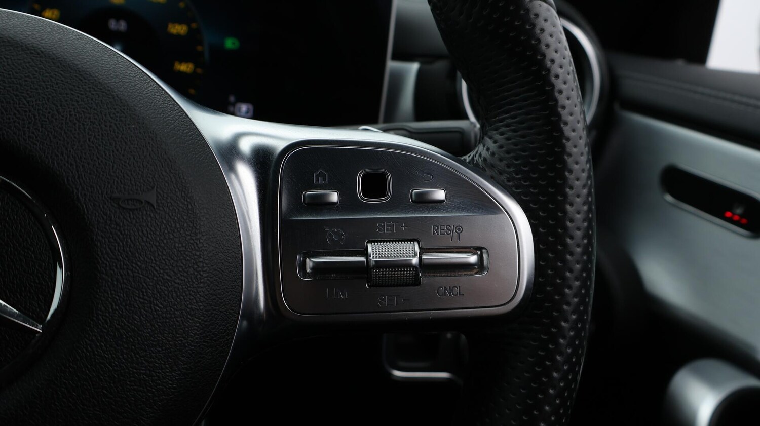 Used Mercedes-Benz CLA 2020 for sale - 76521796: Photo 26