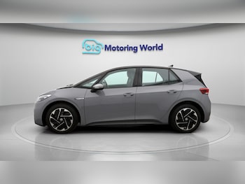 Used Volkswagen ID.3 2023 for sale - 77475689: Photo