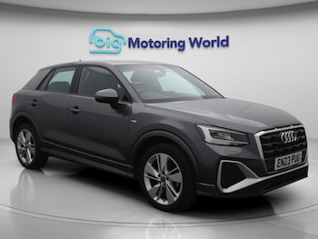 Audi - Q2