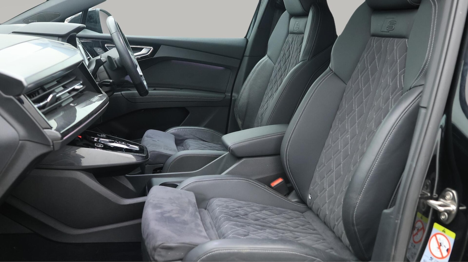 Used Audi Q4 e-tron 2022 for sale - 76151944: Photo 14