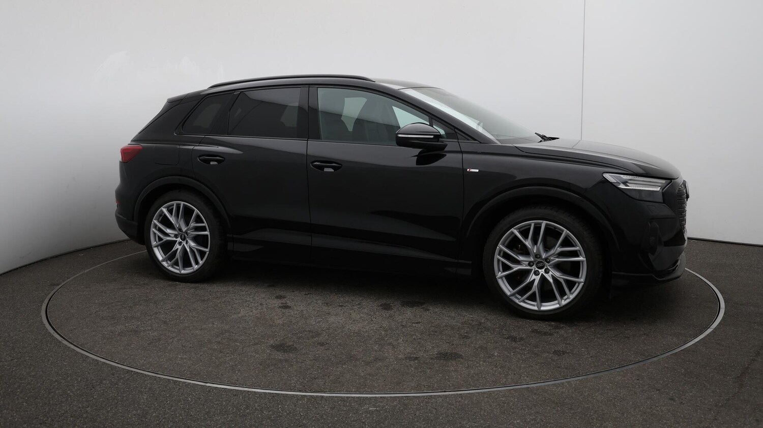 Used Audi Q4 e-tron 2022 for sale - 76151944: Photo 48