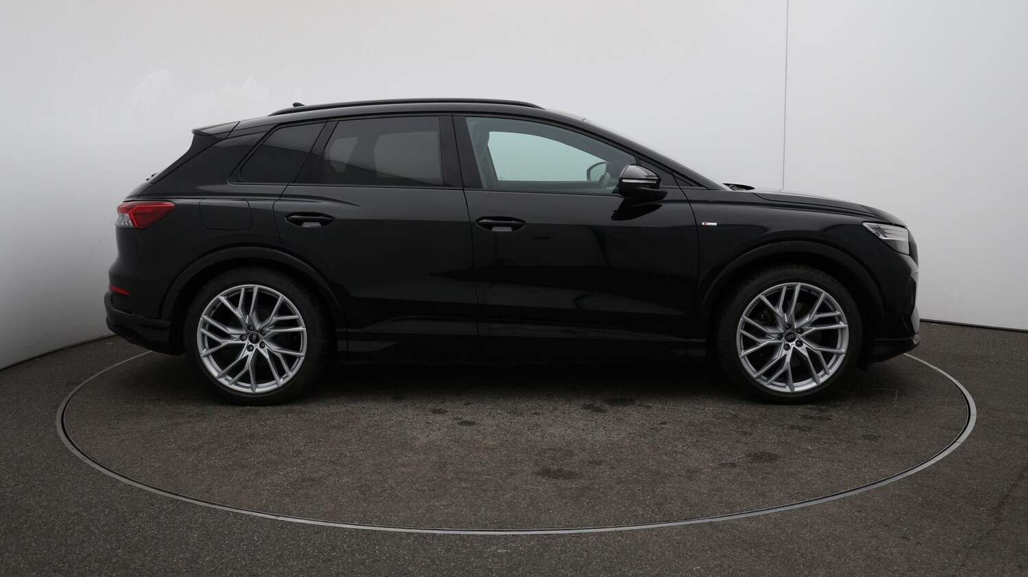 Used Audi Q4 e-tron 2022 for sale - 76151944: Photo 51