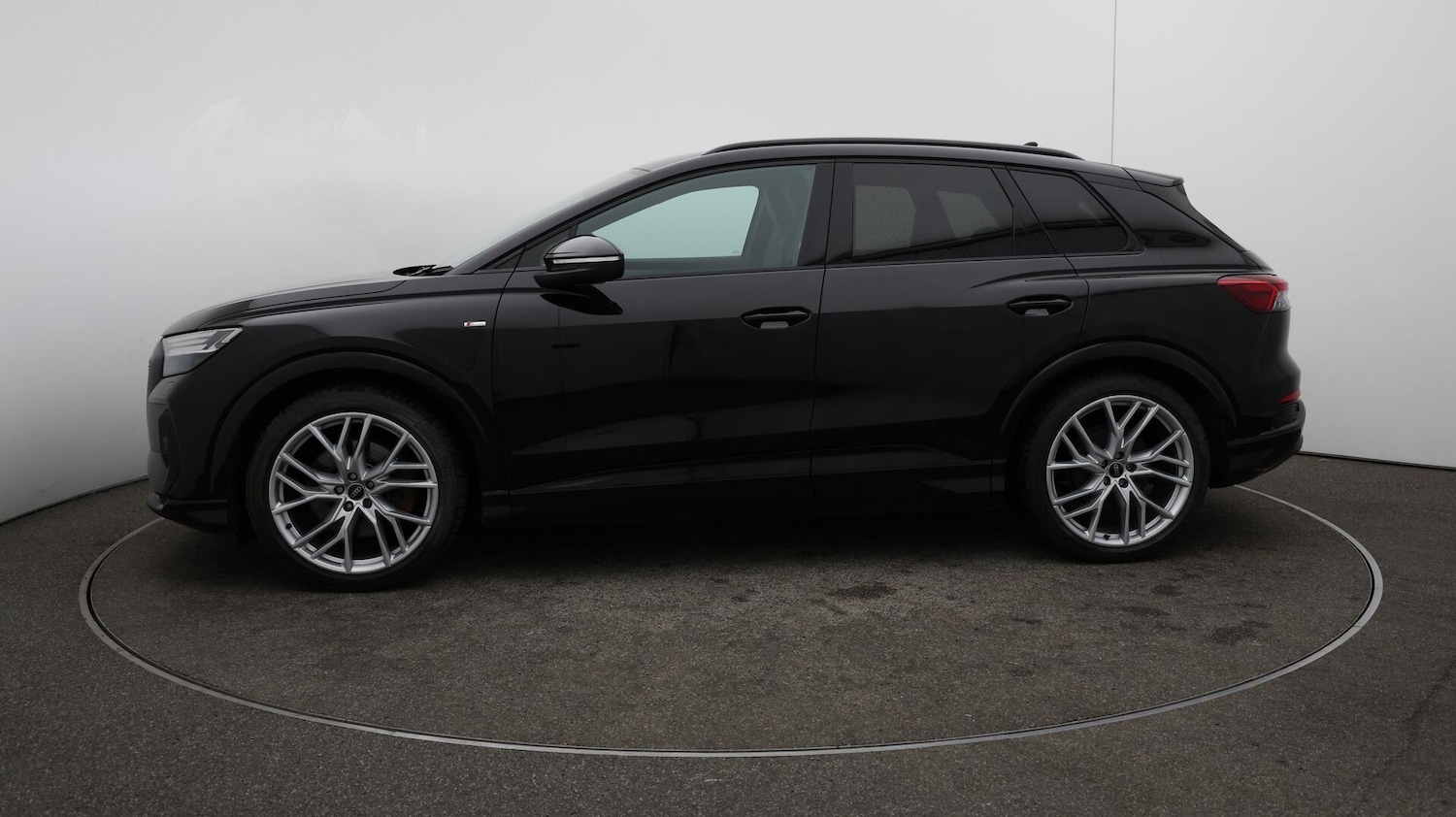 Used Audi Q4 e-tron 2022 for sale - 76151944: Photo 67
