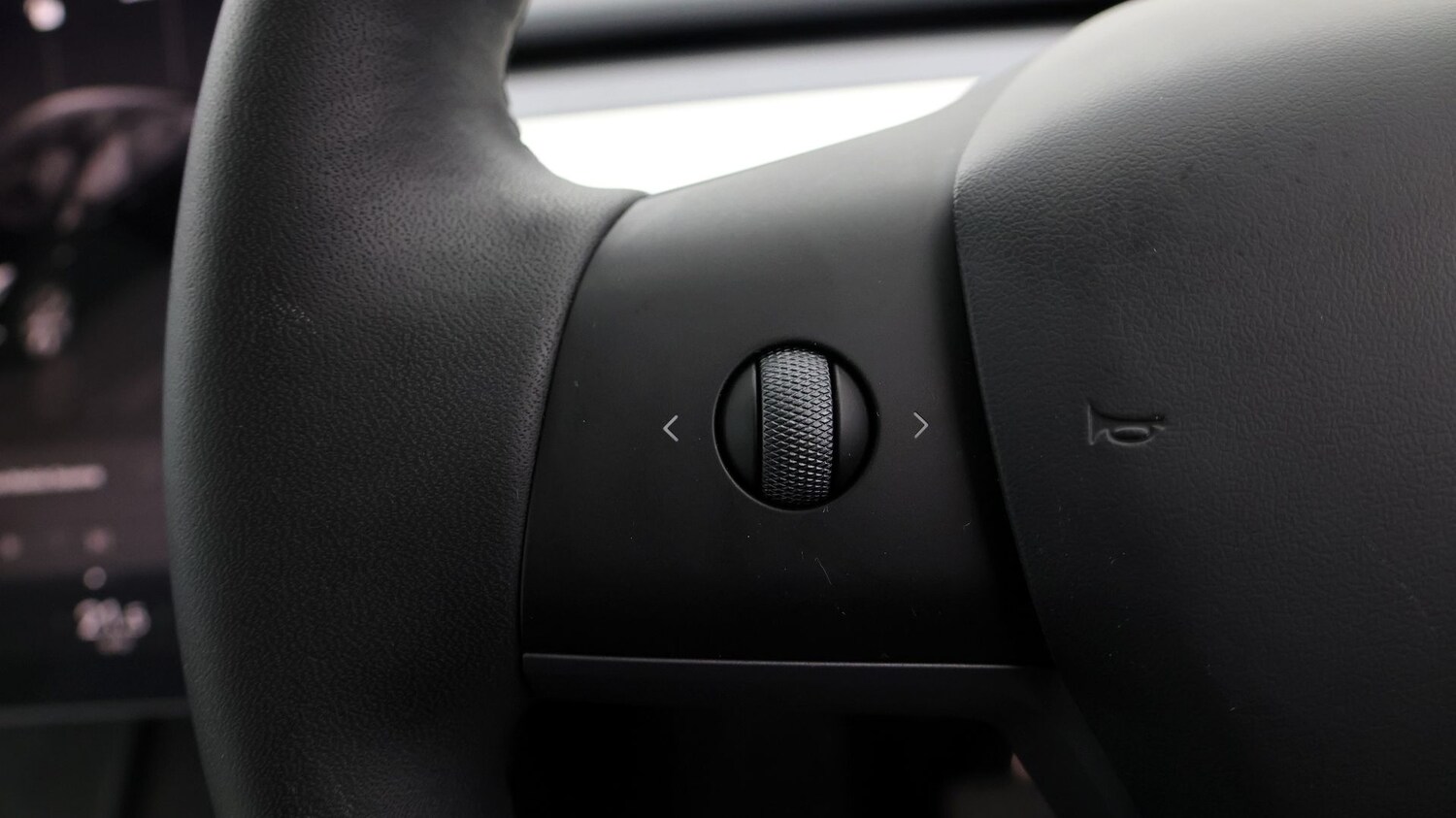 Used Tesla Model Y 2022 for sale - 77207289: Photo 22