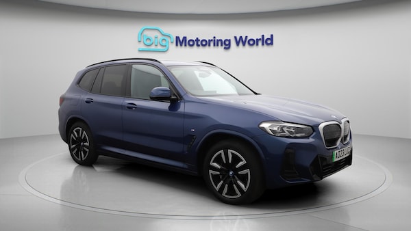 Used BMW iX3 2023 for sale - 76137818: Photo 2