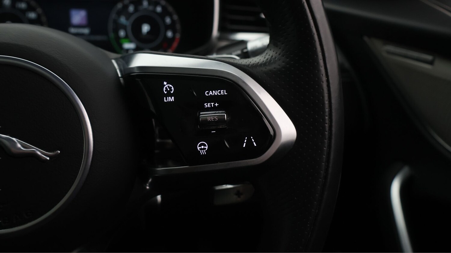 Used Jaguar F-Pace for sale - 77310945: Photo 25