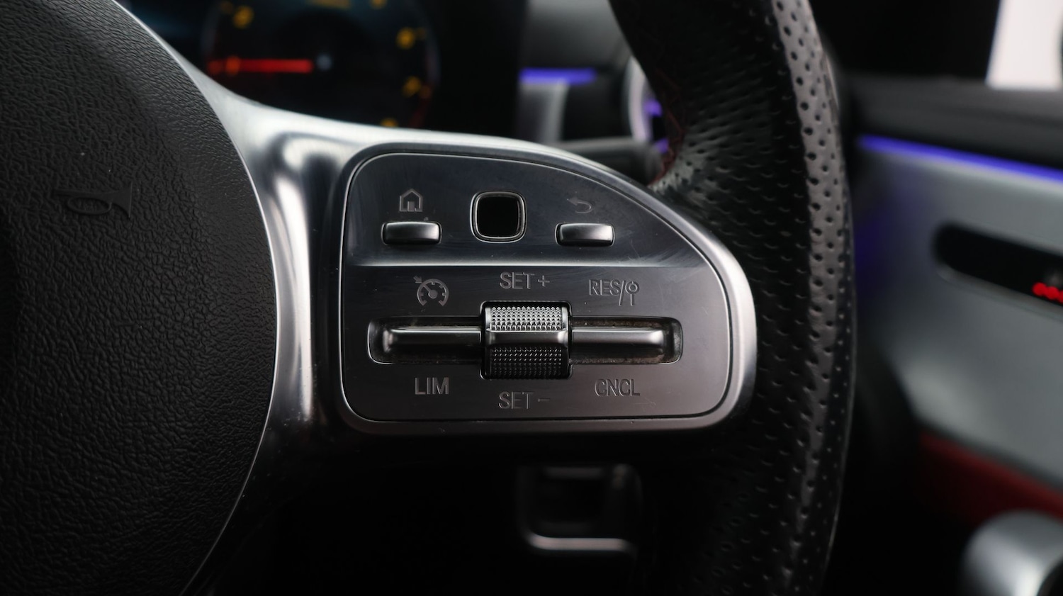 Used Mercedes-Benz CLA 2020 for sale - 77618702: Photo 24