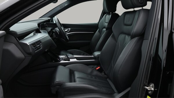 Used Audi e-tron 2021 for sale - 76215056: Photo 15