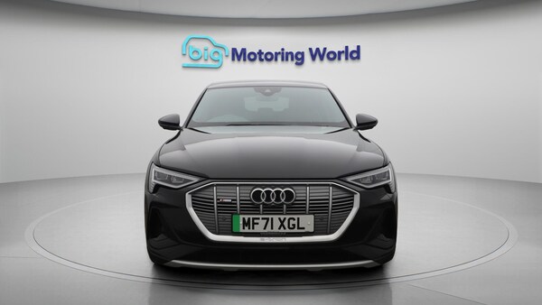 Used Audi e-tron 2021 for sale - 76215056: Photo 3