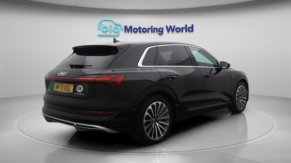 Used Audi e-tron 2021 for sale - 76215056: Photo 8