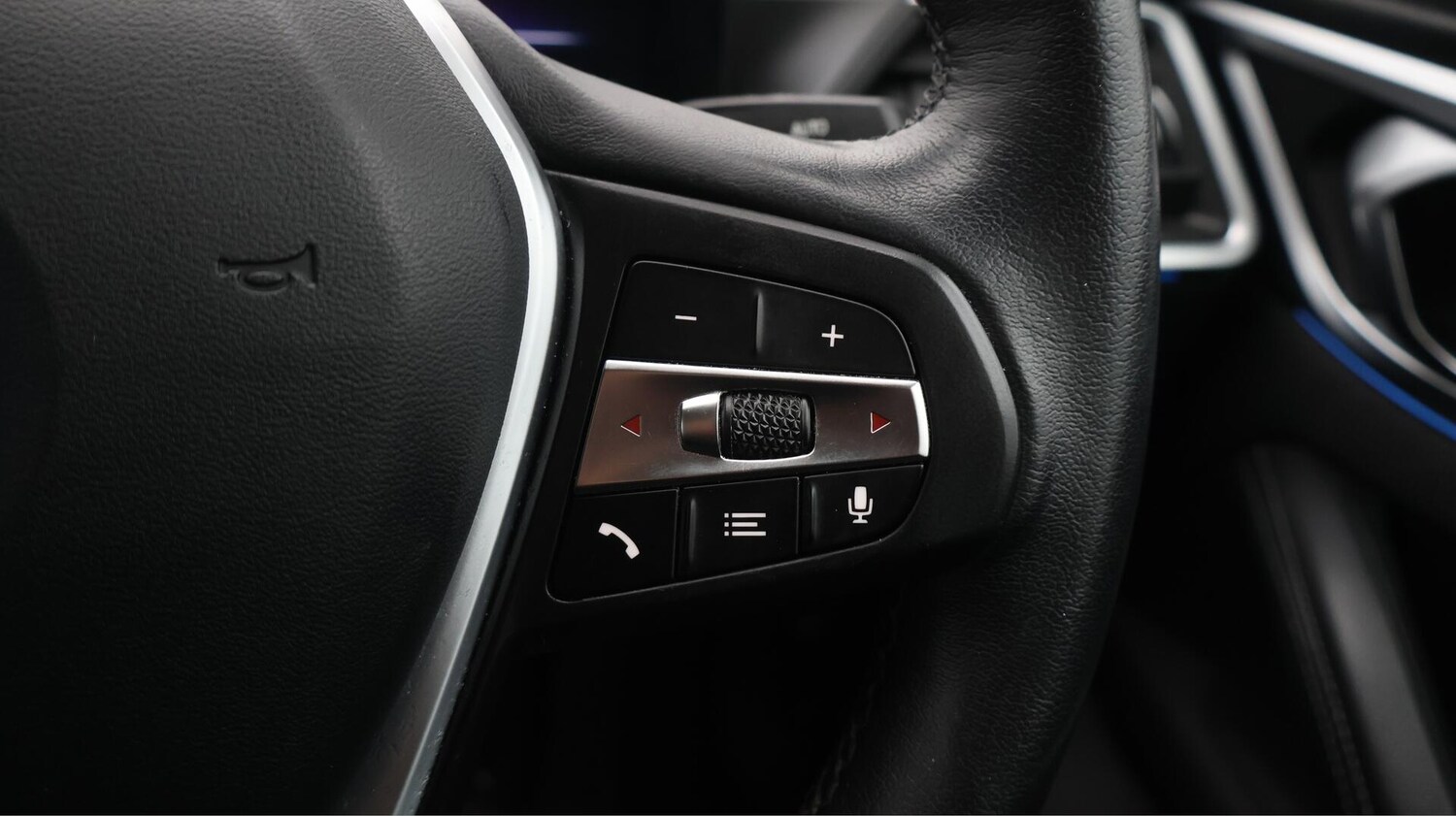 Used BMW i4 2022 for sale - 76424537: Photo 25