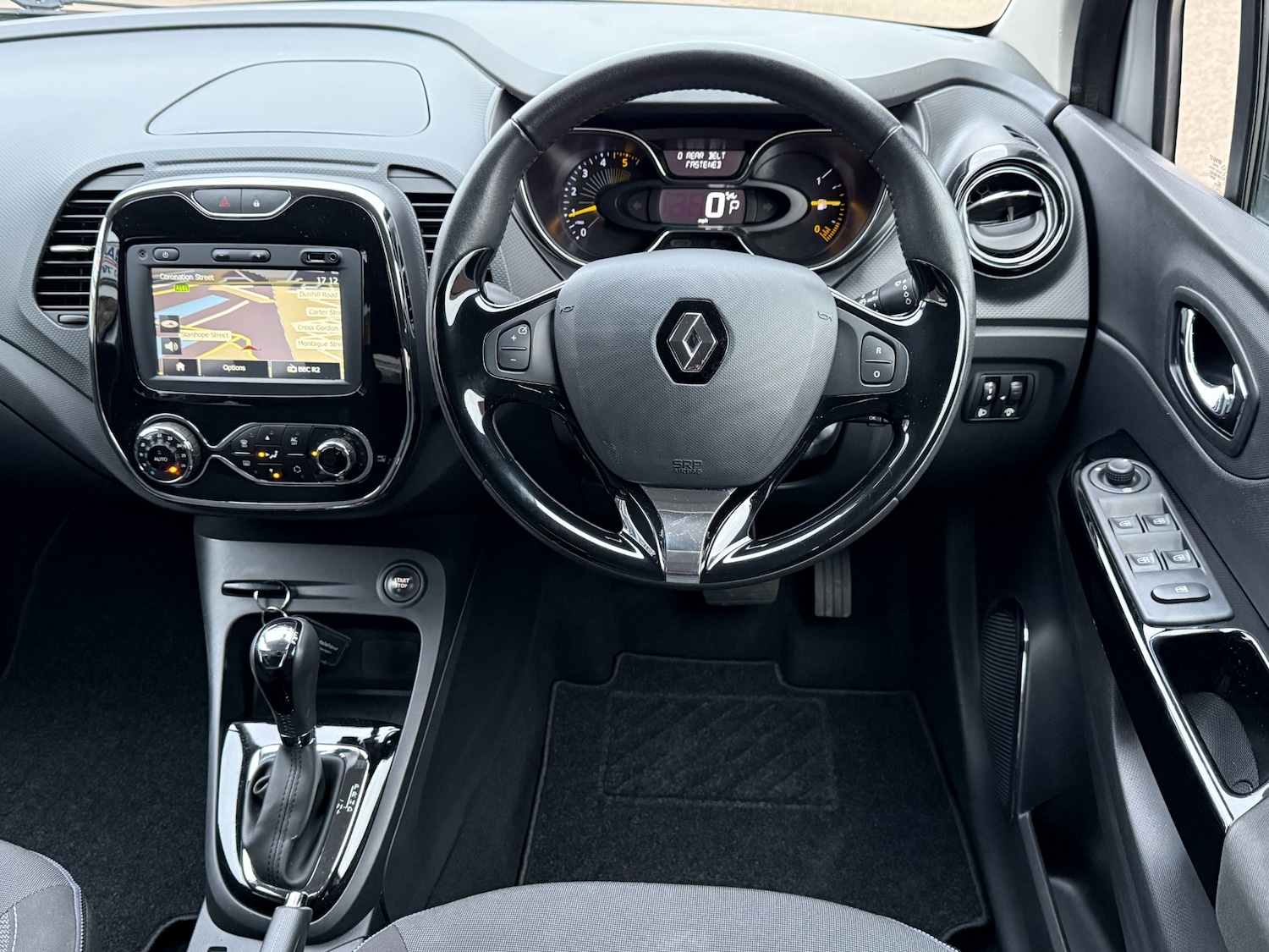 Used Renault Captur 2015 for sale - 77789415: Photo 12