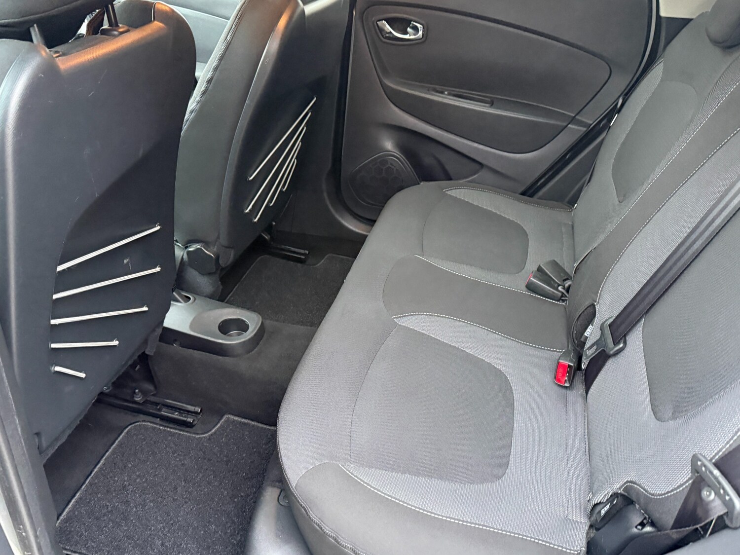 Used Renault Captur 2015 for sale - 77789415: Photo 16