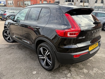 Used Volvo XC40 2021 for sale - 76340791: Photo