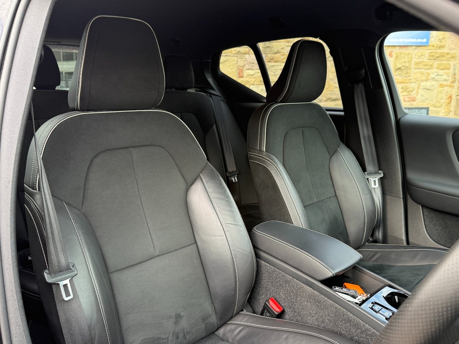 Used Volvo XC40 2021 for sale - 76340791: Photo 6
