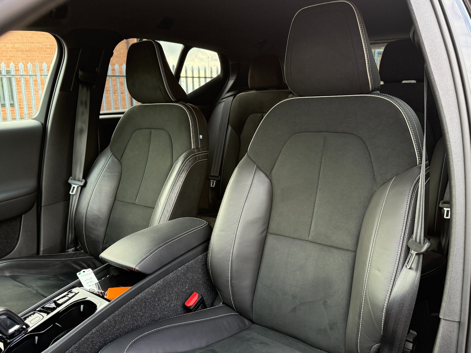 Used Volvo XC40 2021 for sale - 76340791: Photo 8