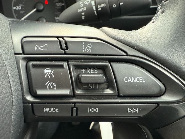 Used Toyota Yaris 2022 for sale - 74645442: Photo 20