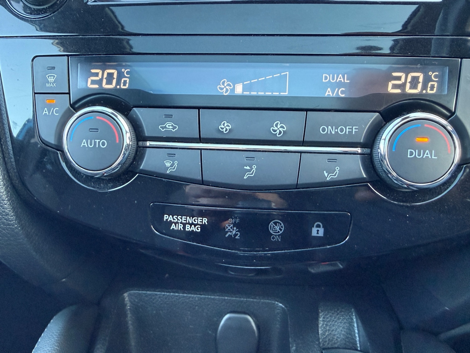 Used Nissan Qashqai 2018 for sale - 77934758: Photo 24