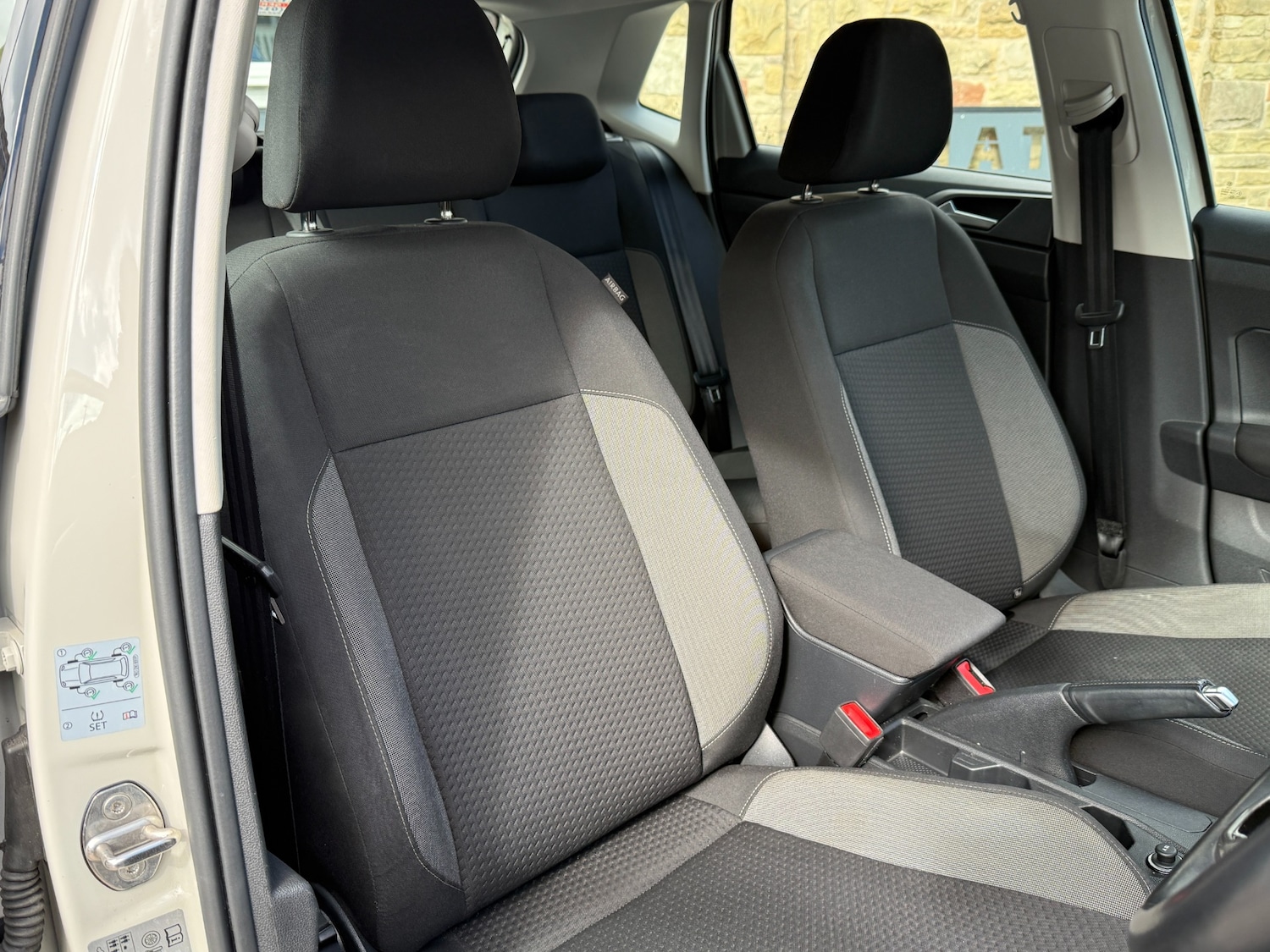 Used Volkswagen Polo 2023 for sale - 78012808: Photo 6