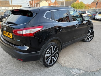 Used Nissan Qashqai 2016 for sale - 76221917: Photo 3