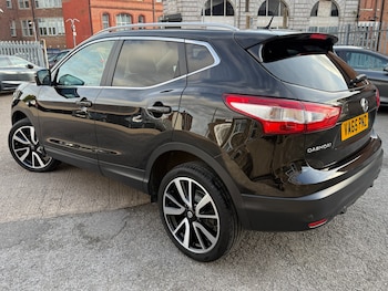 Used Nissan Qashqai 2016 for sale - 76221917: Photo 4