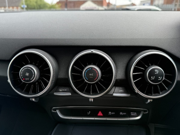 Used Audi TT 2015 for sale - 75673895: Photo 20