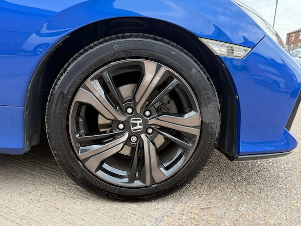 Used Honda Civic 2018 for sale - 75556206: Photo 30