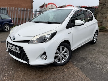 Used Toyota Yaris 2014 for sale - 77487329: Photo