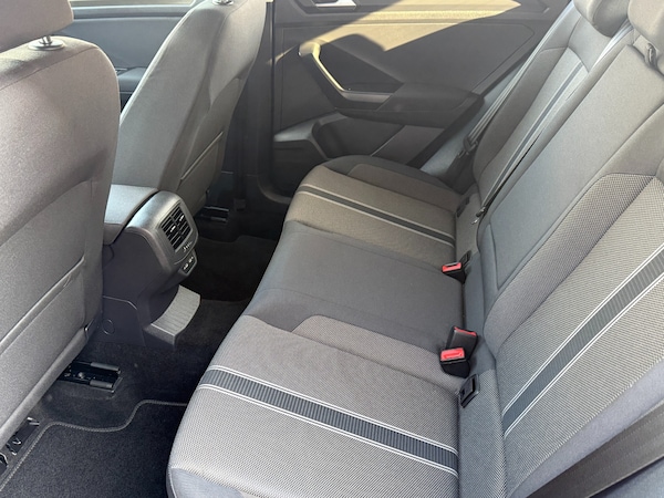 Used Volkswagen T-Roc 2021 for sale - 75672853: Photo 17