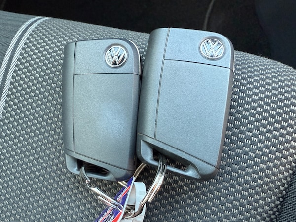 Used Volkswagen T-Roc 2021 for sale - 75672853: Photo 24
