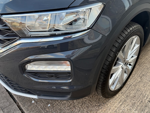 Used Volkswagen T-Roc 2021 for sale - 75672853: Photo 31