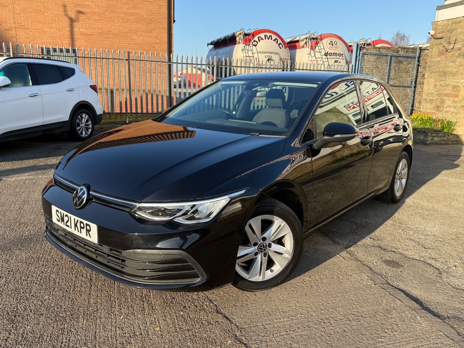 Used Volkswagen Golf 2021 for sale - 77930555: Photo 2