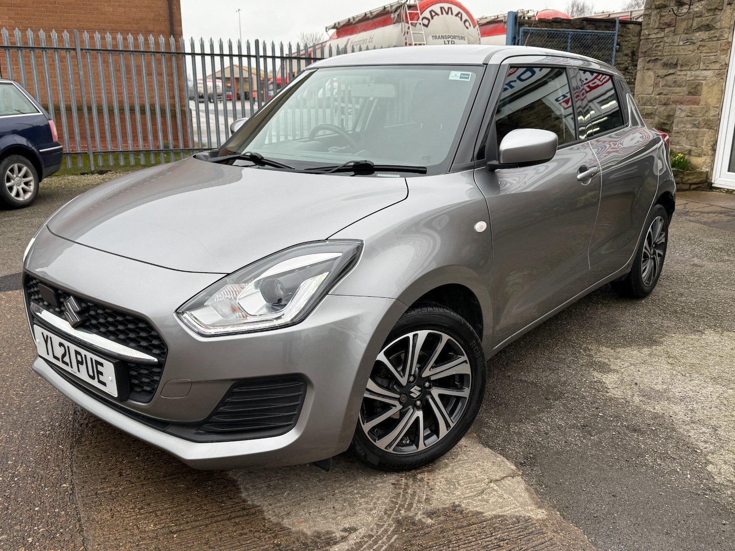 Used Suzuki Swift 2021 for sale - 77606715: Photo 2
