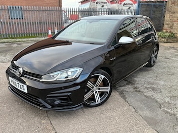 Used Volkswagen Golf 2018 for sale - 77045412: Photo