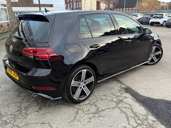 Used Volkswagen Golf 2018 for sale - 77045412: Photo