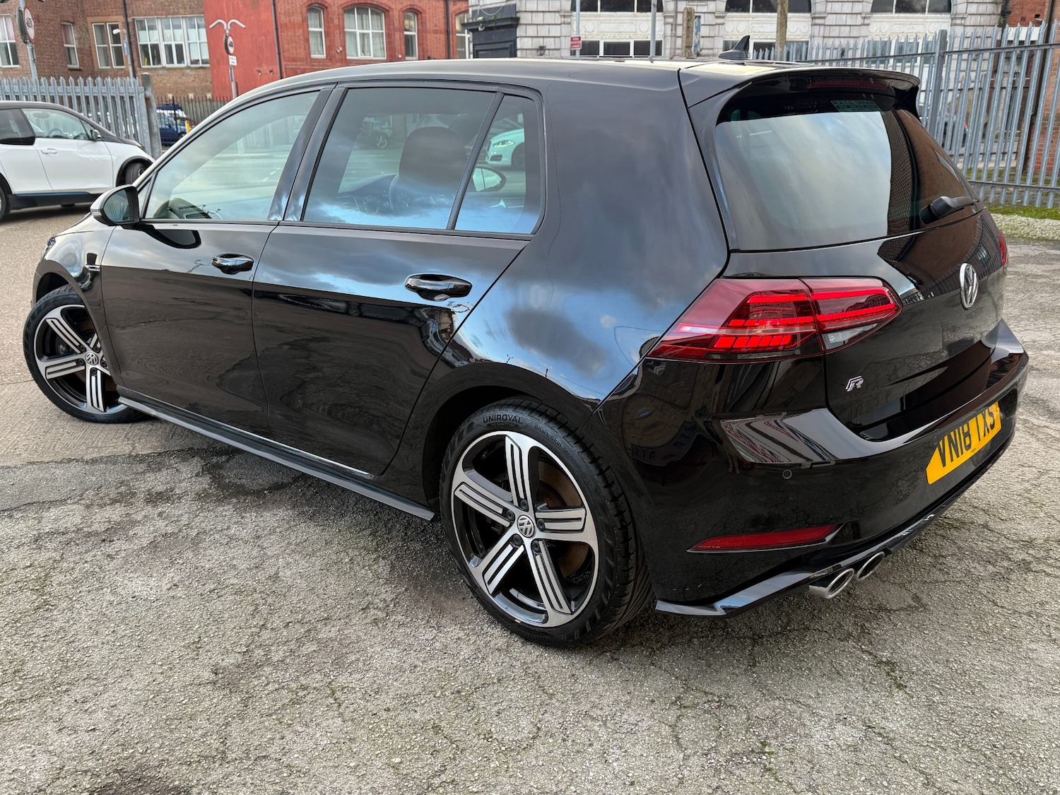 Used Volkswagen Golf 2018 for sale - 77045412: Photo 4