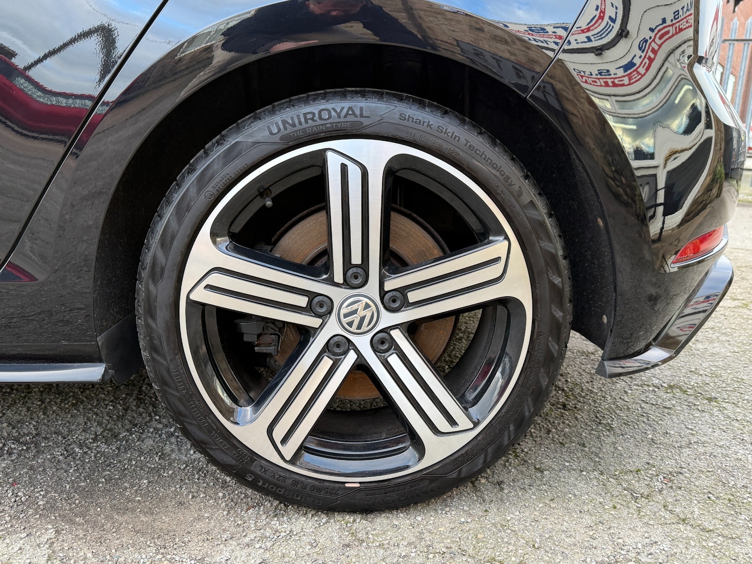 Used Volkswagen Golf 2018 for sale - 77045412: Photo 40