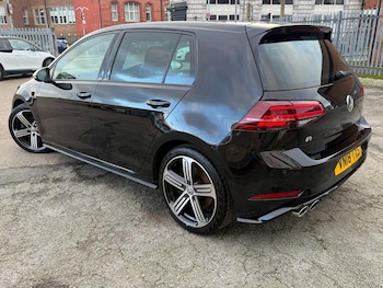 Used Volkswagen Golf 2018 for sale - 77045412: Photo