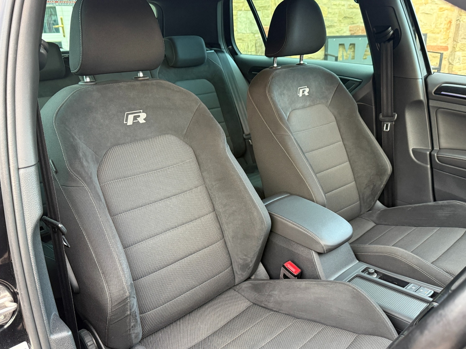 Used Volkswagen Golf 2018 for sale - 77045412: Photo 6