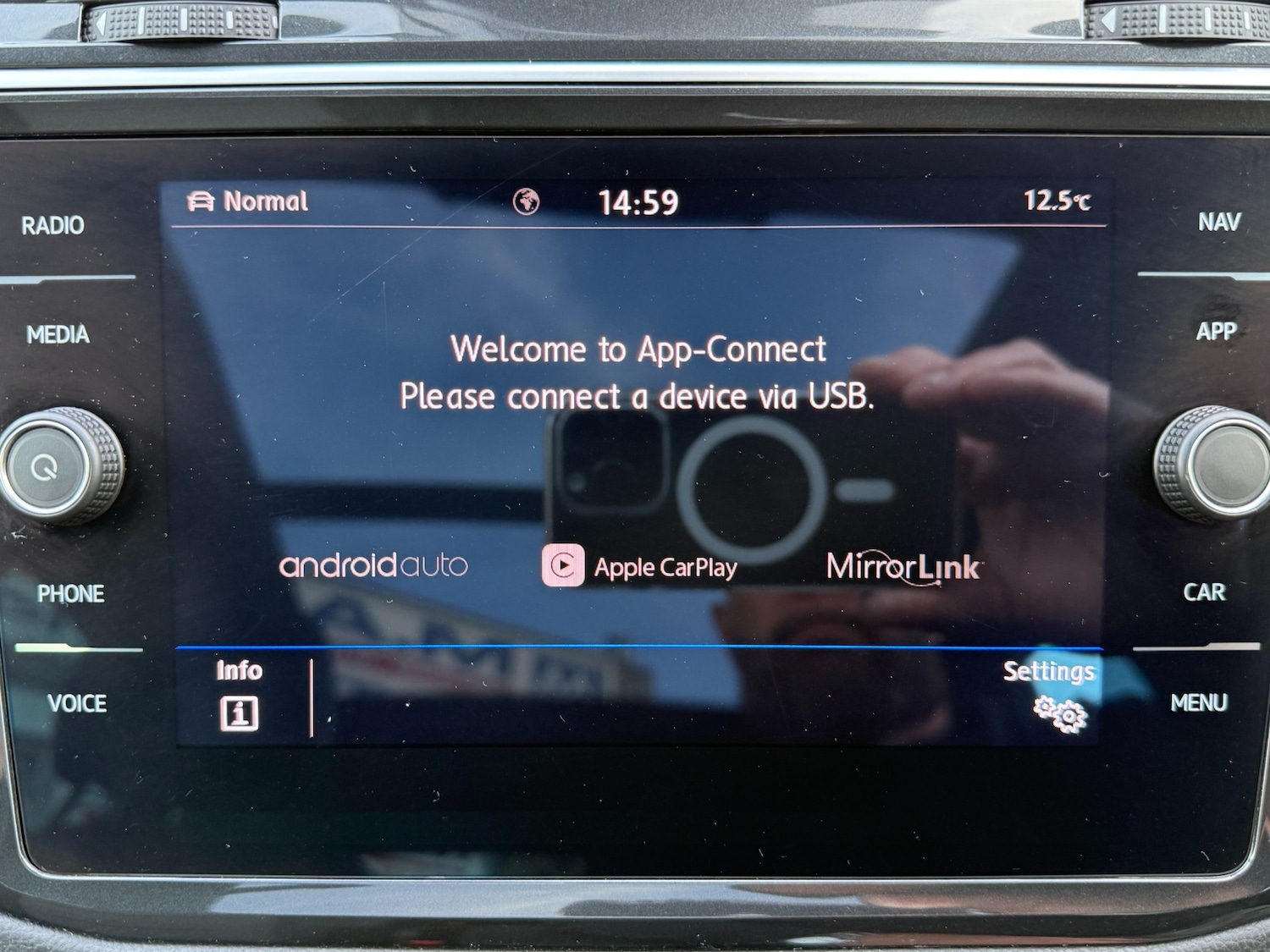 Used Volkswagen Tiguan 2020 for sale - 77653196: Photo 13