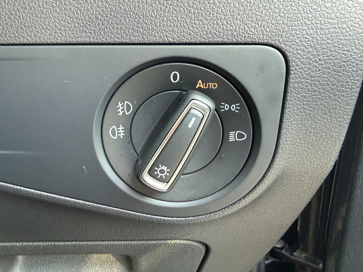 Used Volkswagen Tiguan 2020 for sale - 77653196: Photo 27