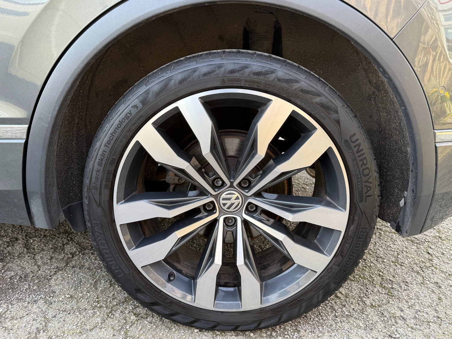 Used Volkswagen Tiguan 2020 for sale - 77653196: Photo 37