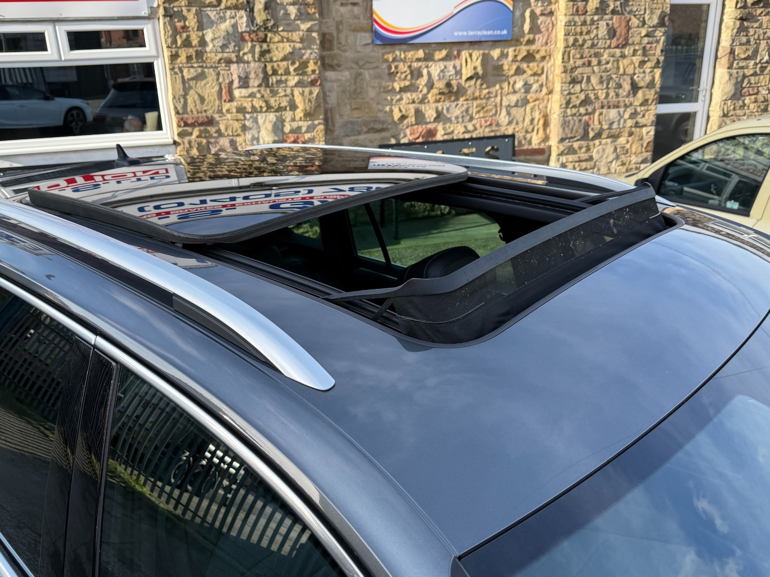 Used Volkswagen Tiguan 2020 for sale - 77653196: Photo 44